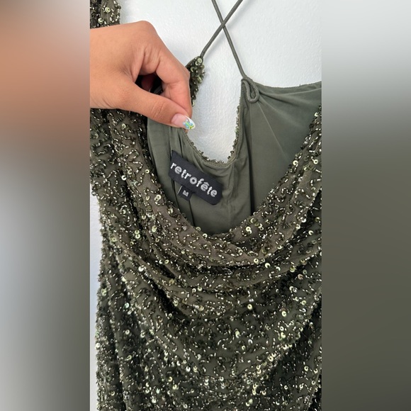 Retrofete Billie Olive Green Sequin Dress - Picture 2 of 4
